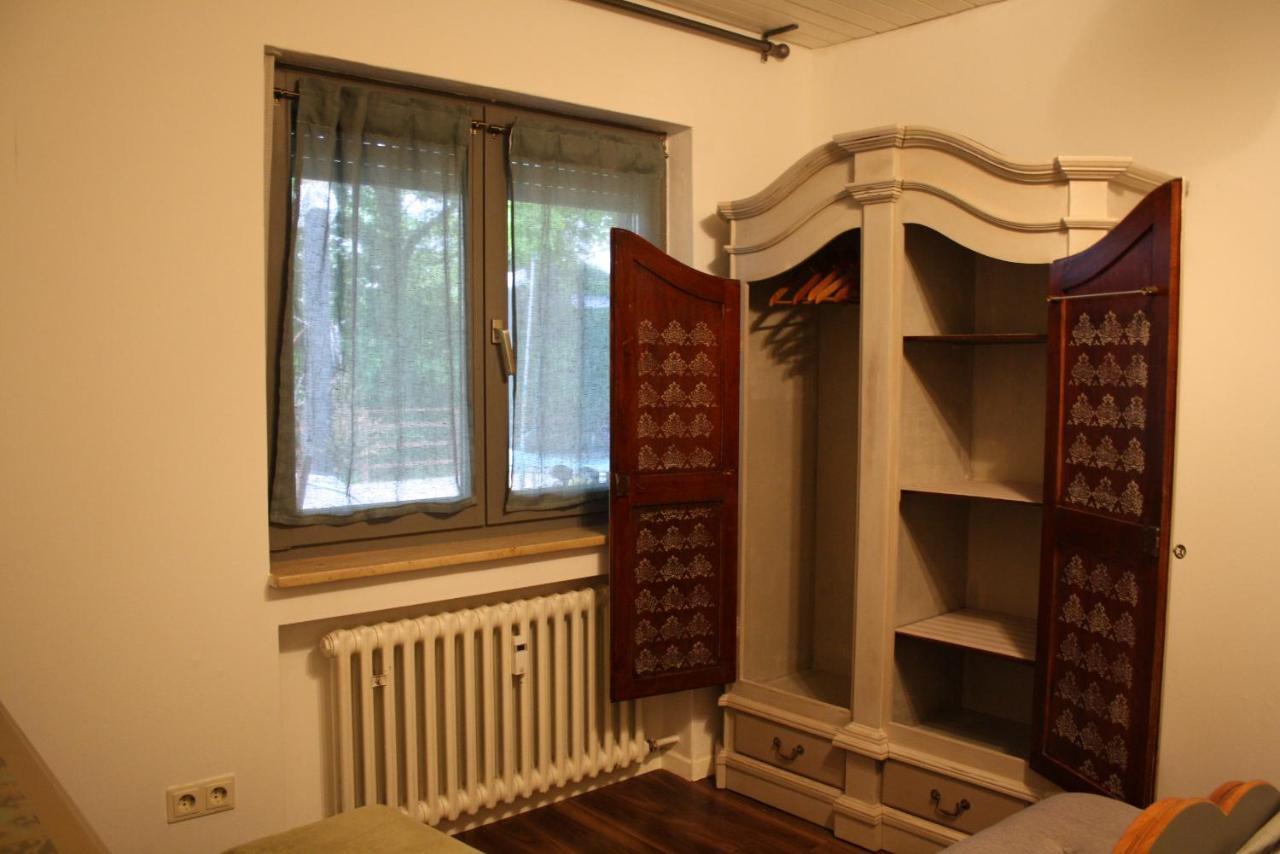 2 Zimmer Fewo Mit Aussenpool Und Sauna Sulzfeld am Main Exterior foto