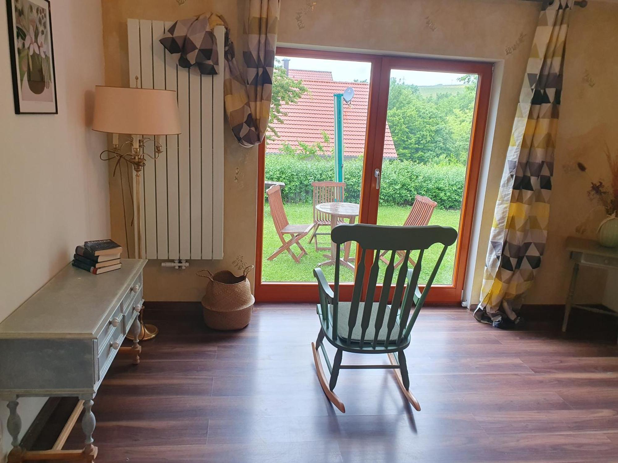 2 Zimmer Fewo Mit Aussenpool Und Sauna Sulzfeld am Main Exterior foto